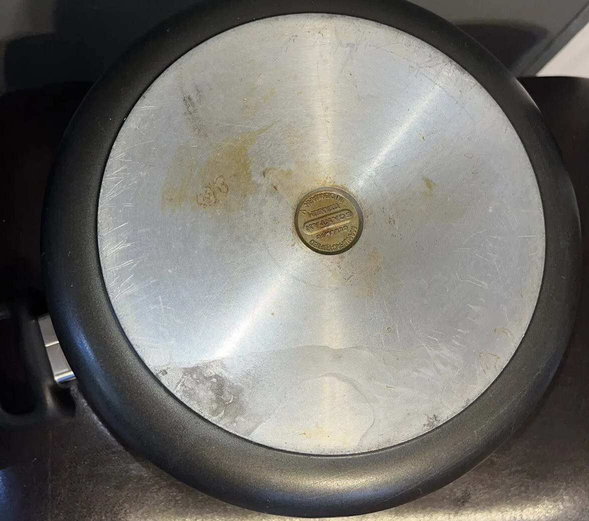 Scanpan Ceramic Titanium Pot With Lid**peeled Coating Inside **