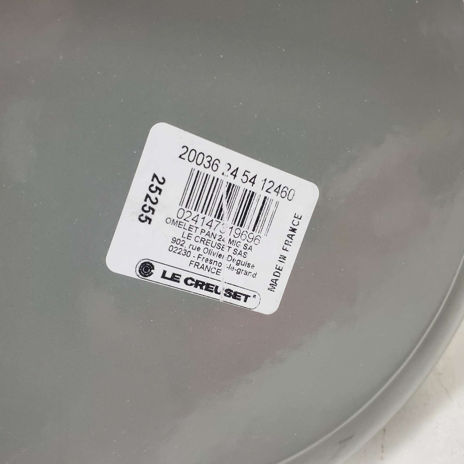 Le Creuset Cast Iron Enamel Shallow Fry Pan French Gray 9.75″ Damaged Handle