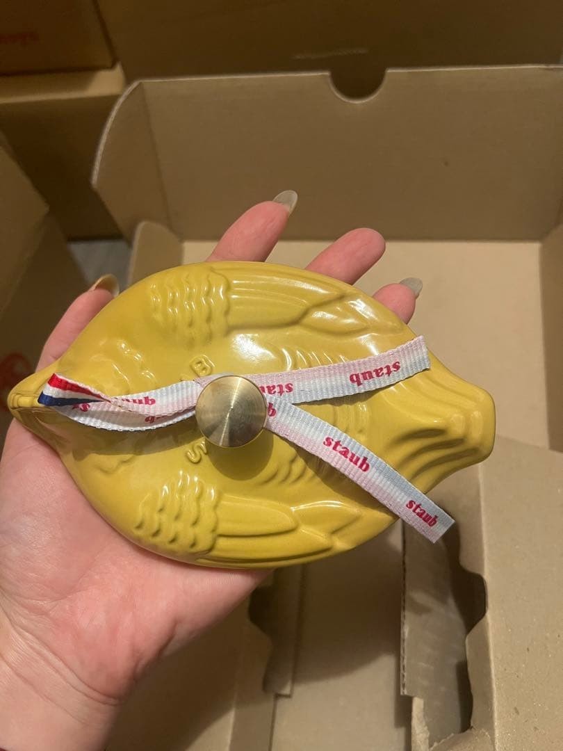 Staub Small Chicken Cocotte 11cm Citron Yellow 50th Anniversary Limited New