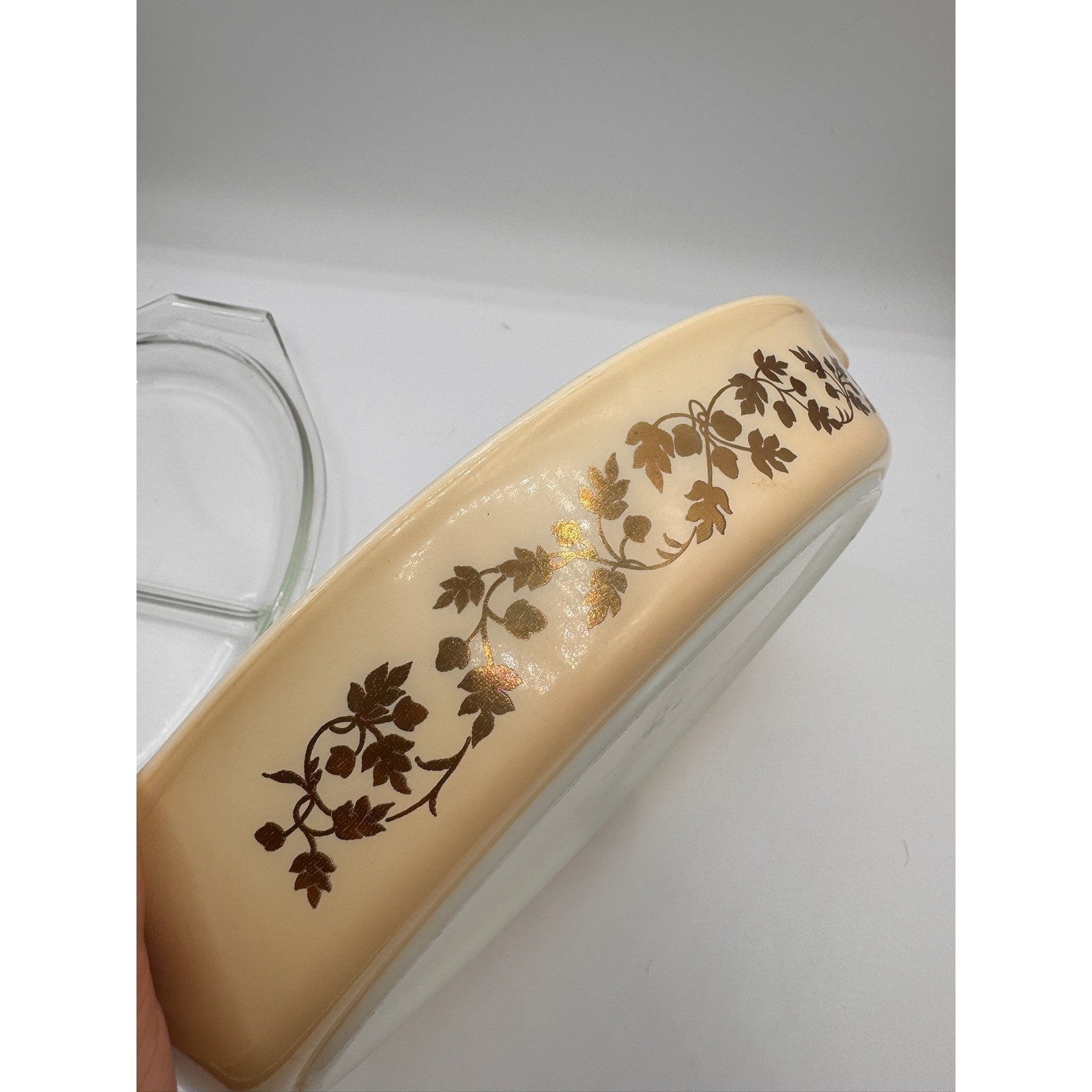 Pyrex Golden Acorn Divided Casserole Dish 1.5 QT 063 with Lid Vintage MCM Beige