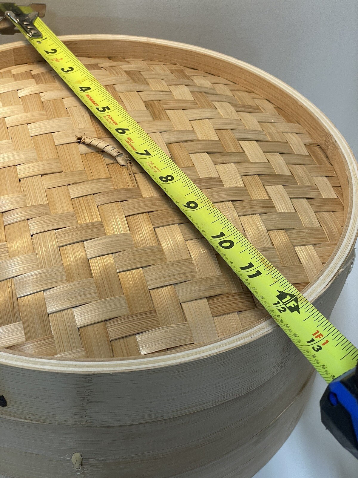 NEW 11 3/4″ Bamboo Steamer, with Chopsticks, 50 Steamer Liners, and Ceramic Dish