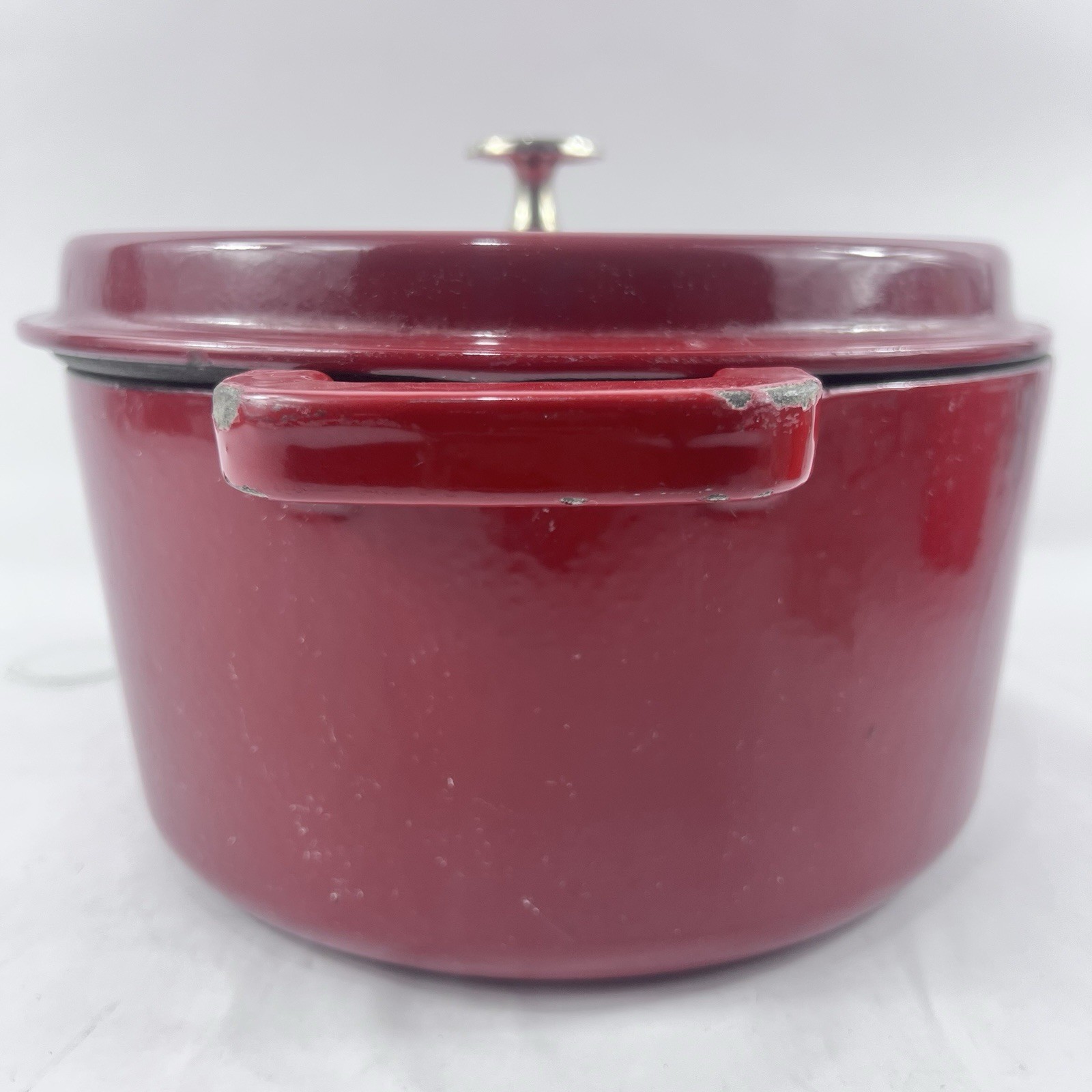 STAUB La Cocotte Deep Red Cast Iron Dutch Oven 4-qt Round #26 France