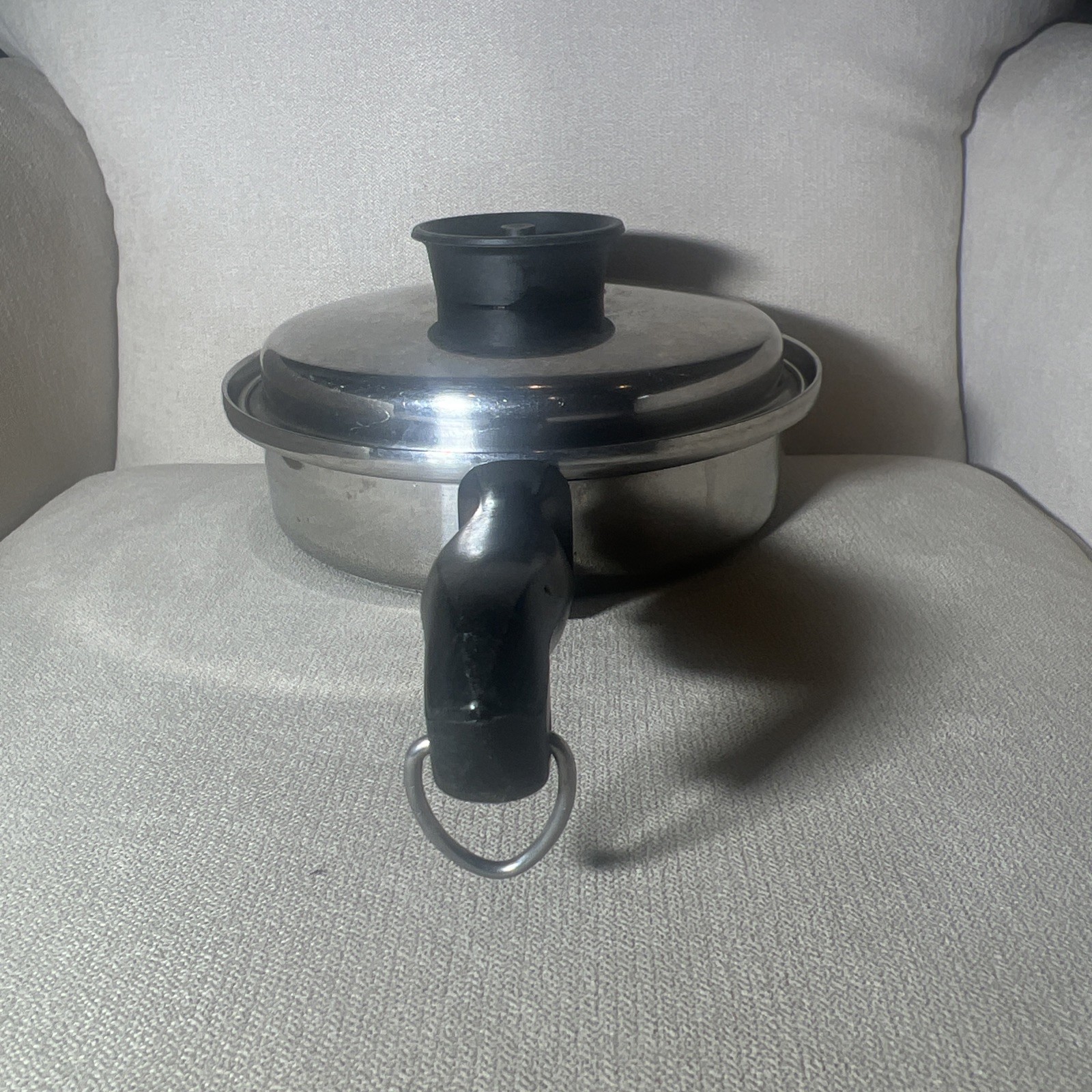 Vintage Chef’s Ware Towncraft 9″ Sauce Pan Frying 2.5 Qt Stainless Steel w/ Lid