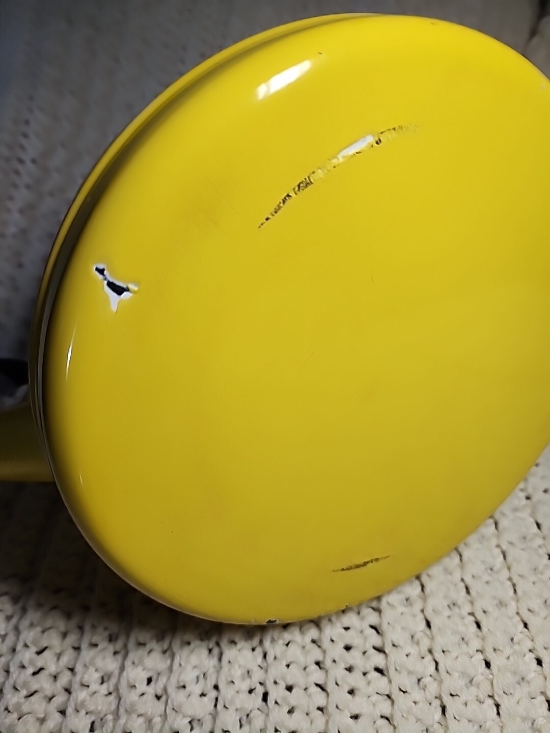 Chantal Teapot Kettle Enamel Steel Canary Yellow 1.7 Quart Read Flaw Limited Ed