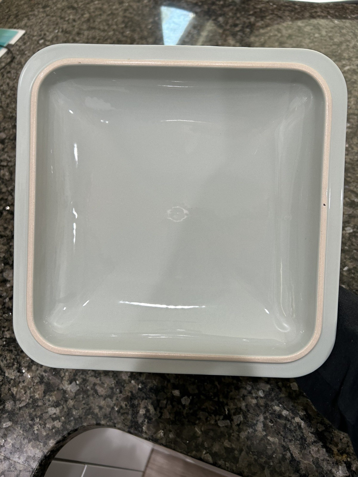Le Creuset Stoneware 3-Quart Square Casserole with Lid, pistache green