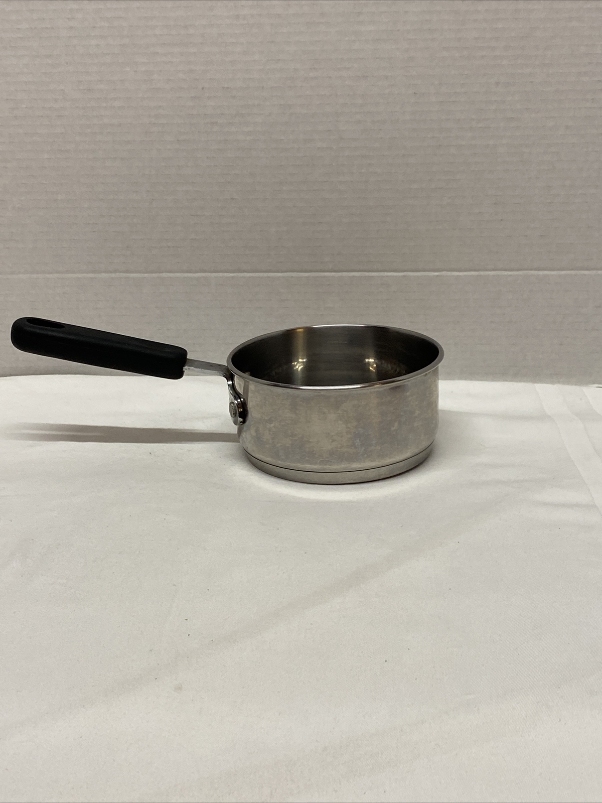 WearEver 1 Qt Stainless Steel Saucepan Butter Pot Milk Cheese Sauce Warmer