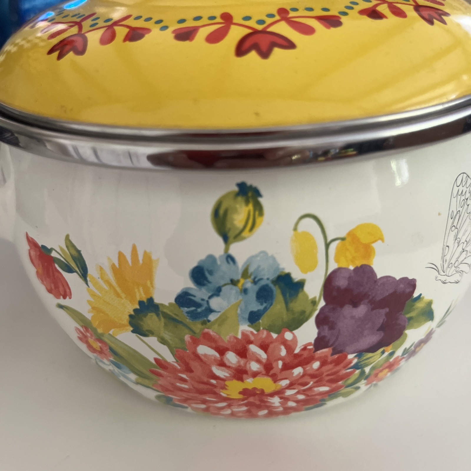 The Pioneer Woman Breezy Blossom Enamel 1 QT Mini Dutch Oven Yellow