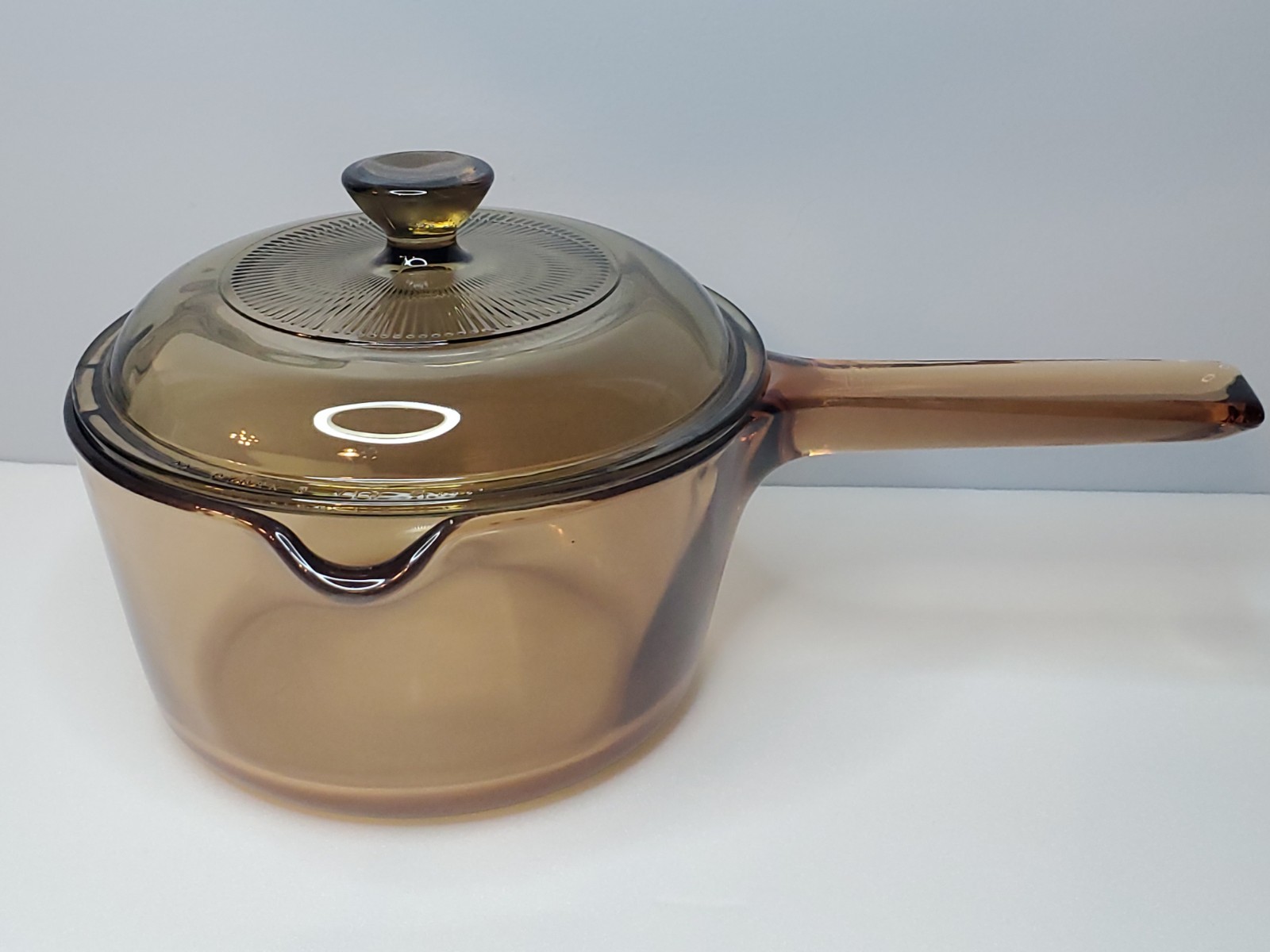 Vintage Pyrex Vision Corning Amber 1 Liter Sauce Pan With Lid Read Description