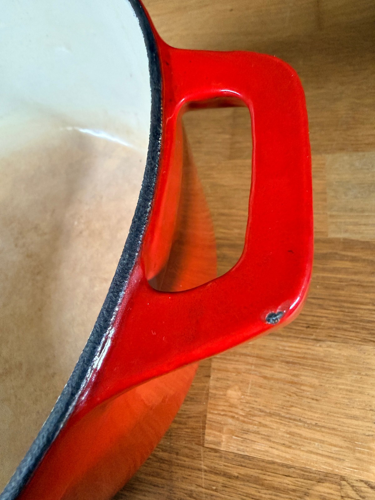 Martha Stewart Collection Dutch Oven Red Enamel Cast Iron Lid Large 8 Quart