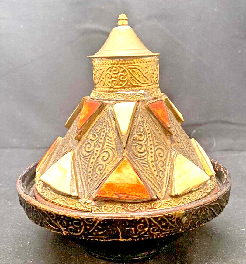 VTG MOROCCAN TAGINE OF CERAMIC & METAL BOWL 6″ (D), GILDED NOTES, c1990 g
