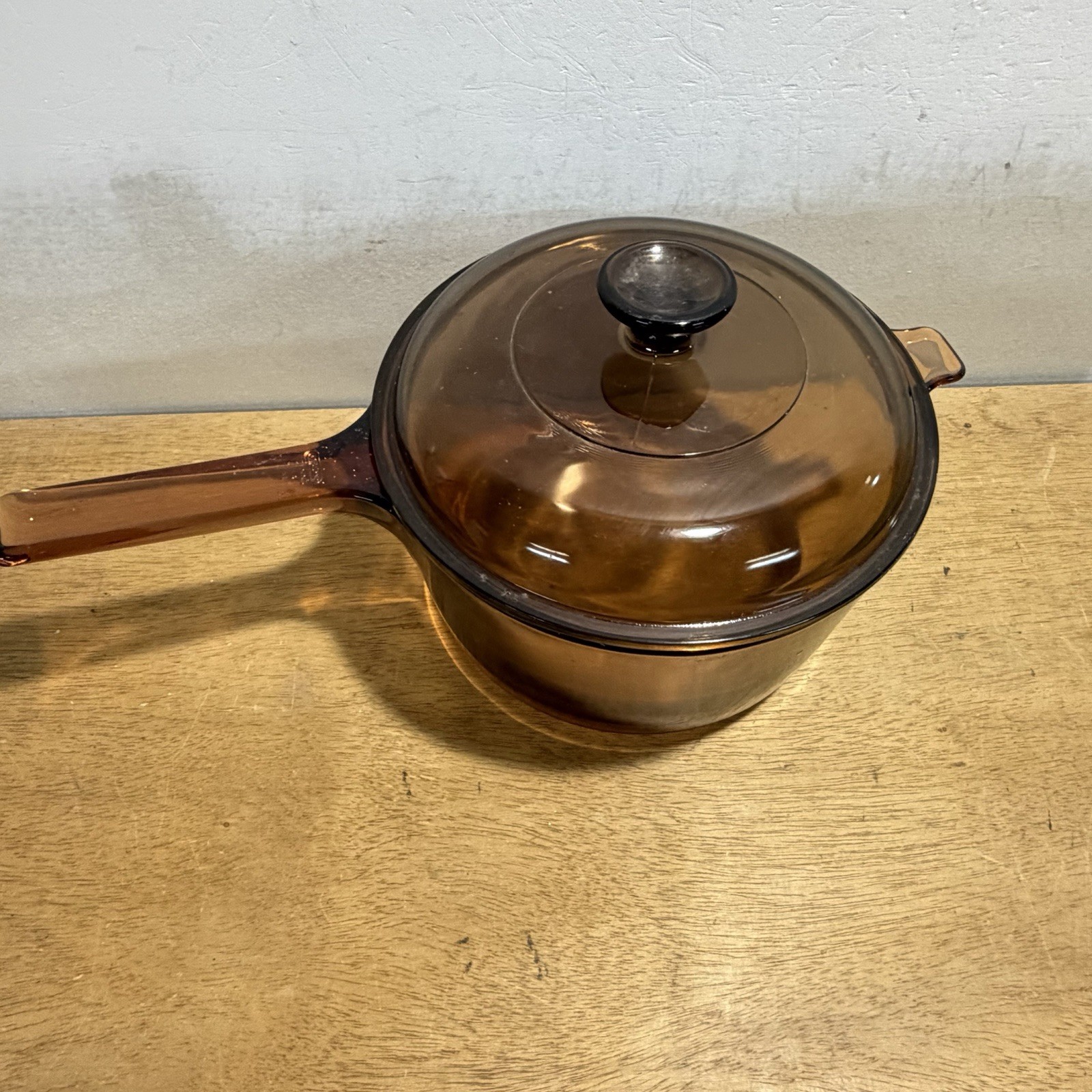 Corning Amber Vision Ware 2.5 Liter Saucepan Pot w/V-2.5-C Lid Vintage