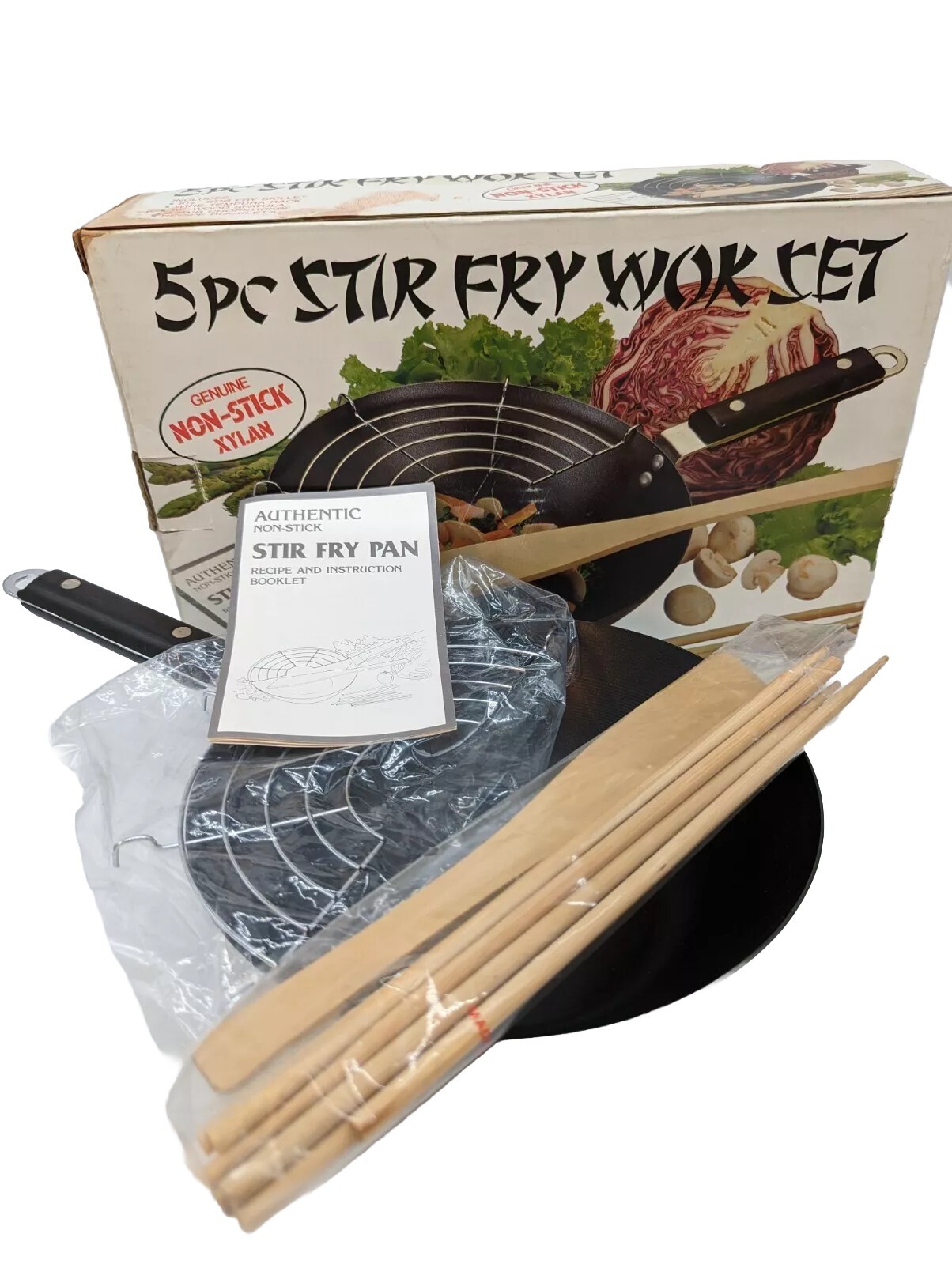 Acme 8 1/2″ Non Stick Stir Fry Wok 5pc. Set Xylan Pan Rack Wood Spatula New NOS