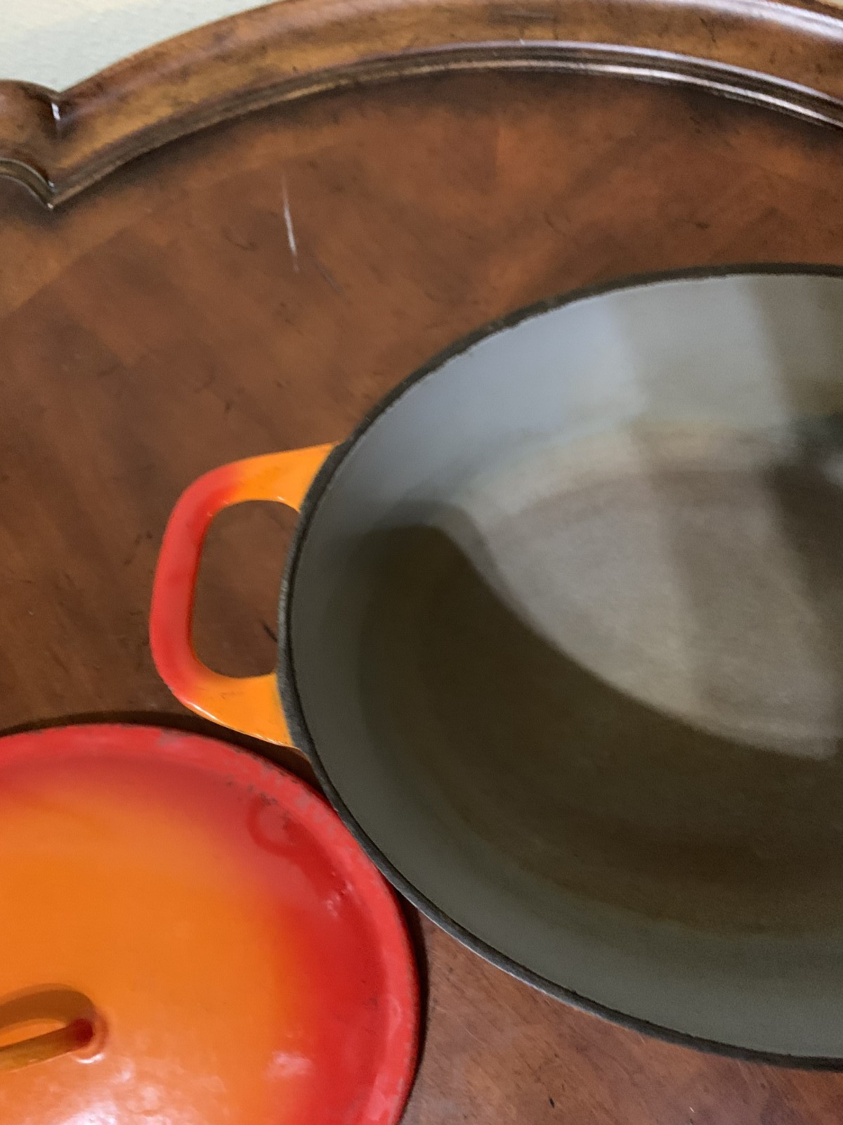 Descoware Cast Iron Enameled Flame Orange Oval Dutch Oven 4 qt Casserole Belgium