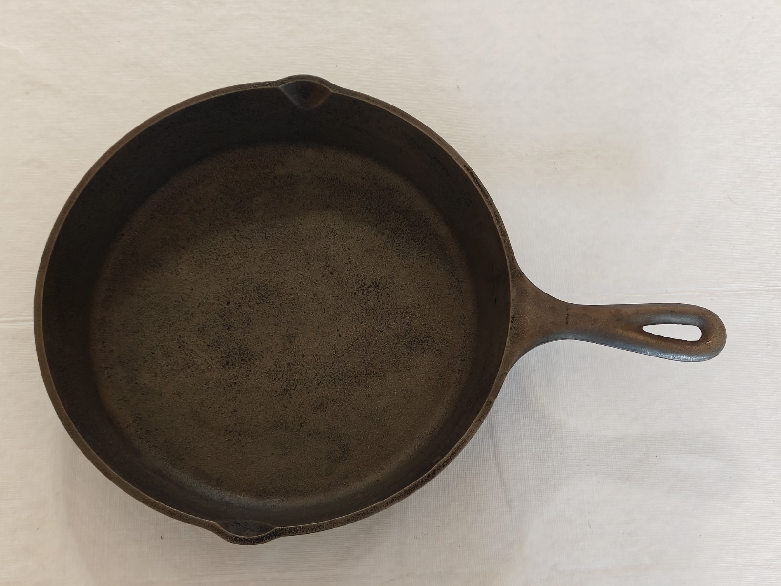 Unseasoned Lodge 8SK 10.25 In. Cast Iron Frying Pan Skillet Made In USA New