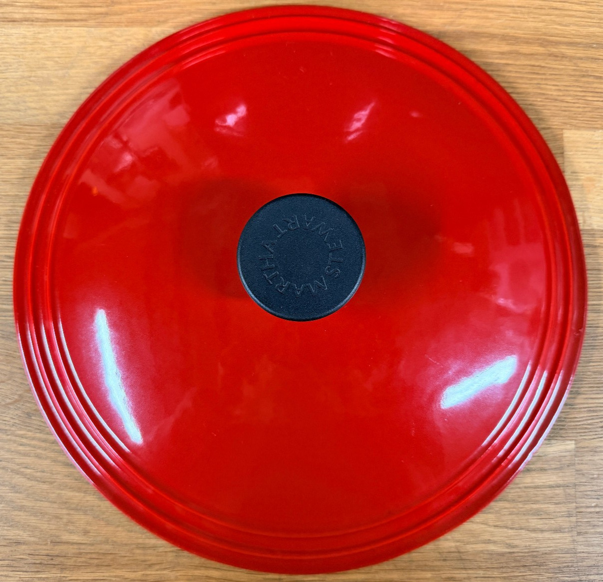 Martha Stewart Collection Dutch Oven Red Enamel Cast Iron Lid Large 8 Quart