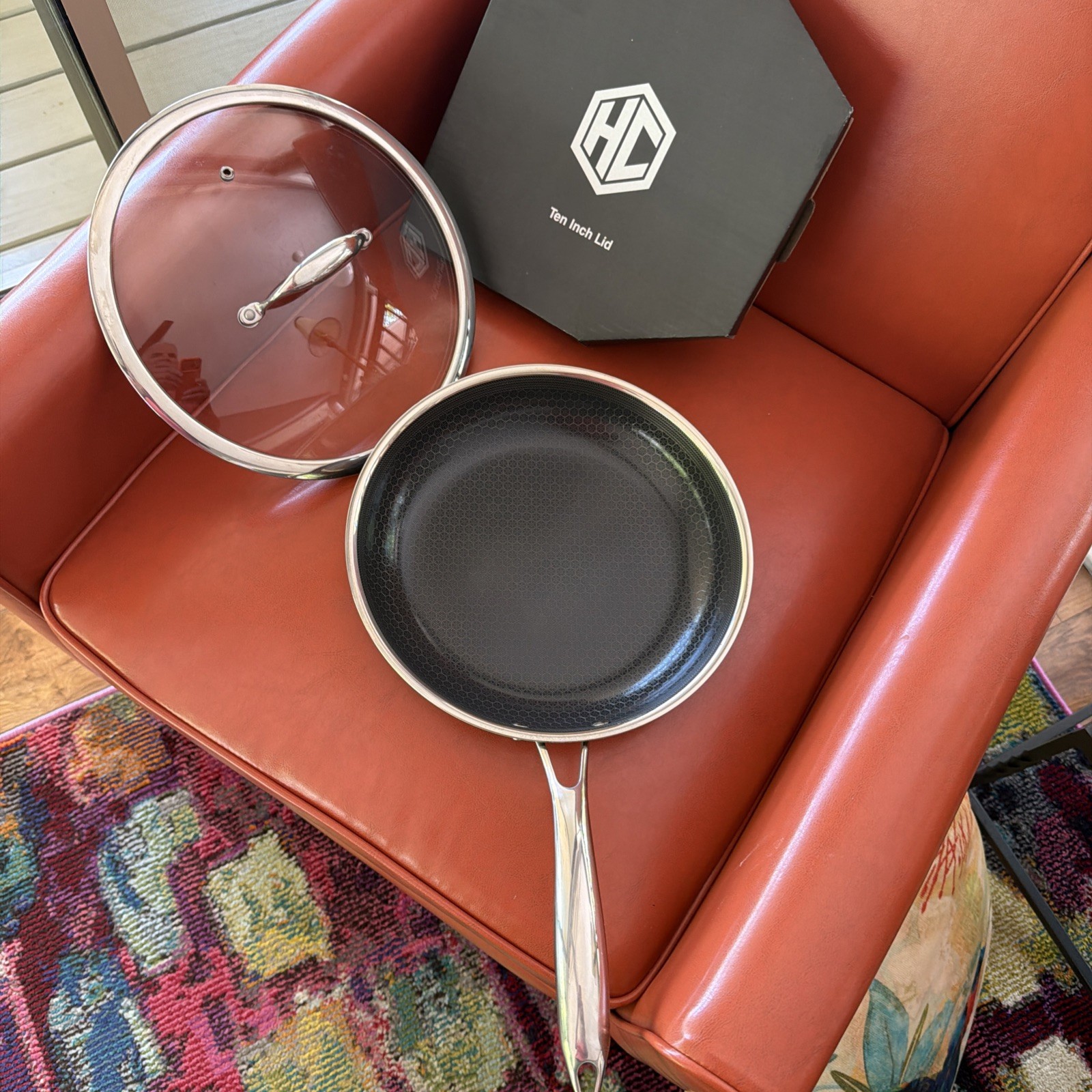 SUPER NICE HexClad Hybrid 10” Nonstick Frying Pan w Temper Glass Lid