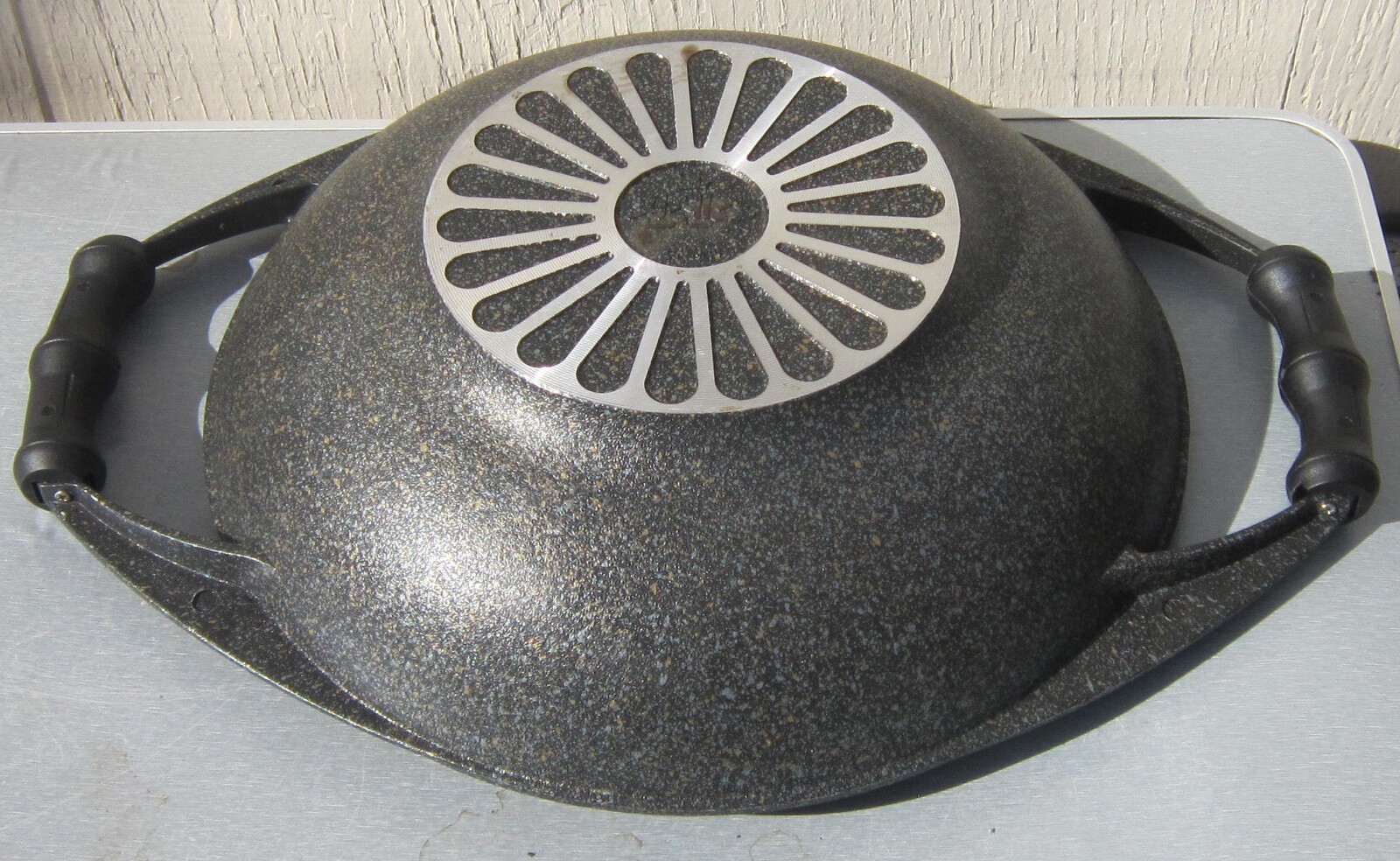 QUEENSENSE Titanium Reinforced 36cm FRYING WOK Cooking Pan Ceramic Die Casting