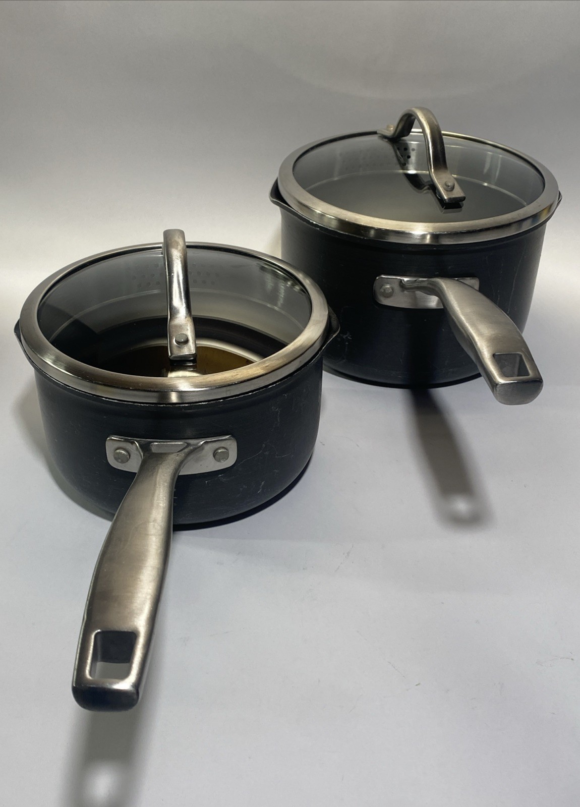 Member’s Mark 2Qt & 3Qt Saucepans Pour Spout Rim With Straining Lids Anodized