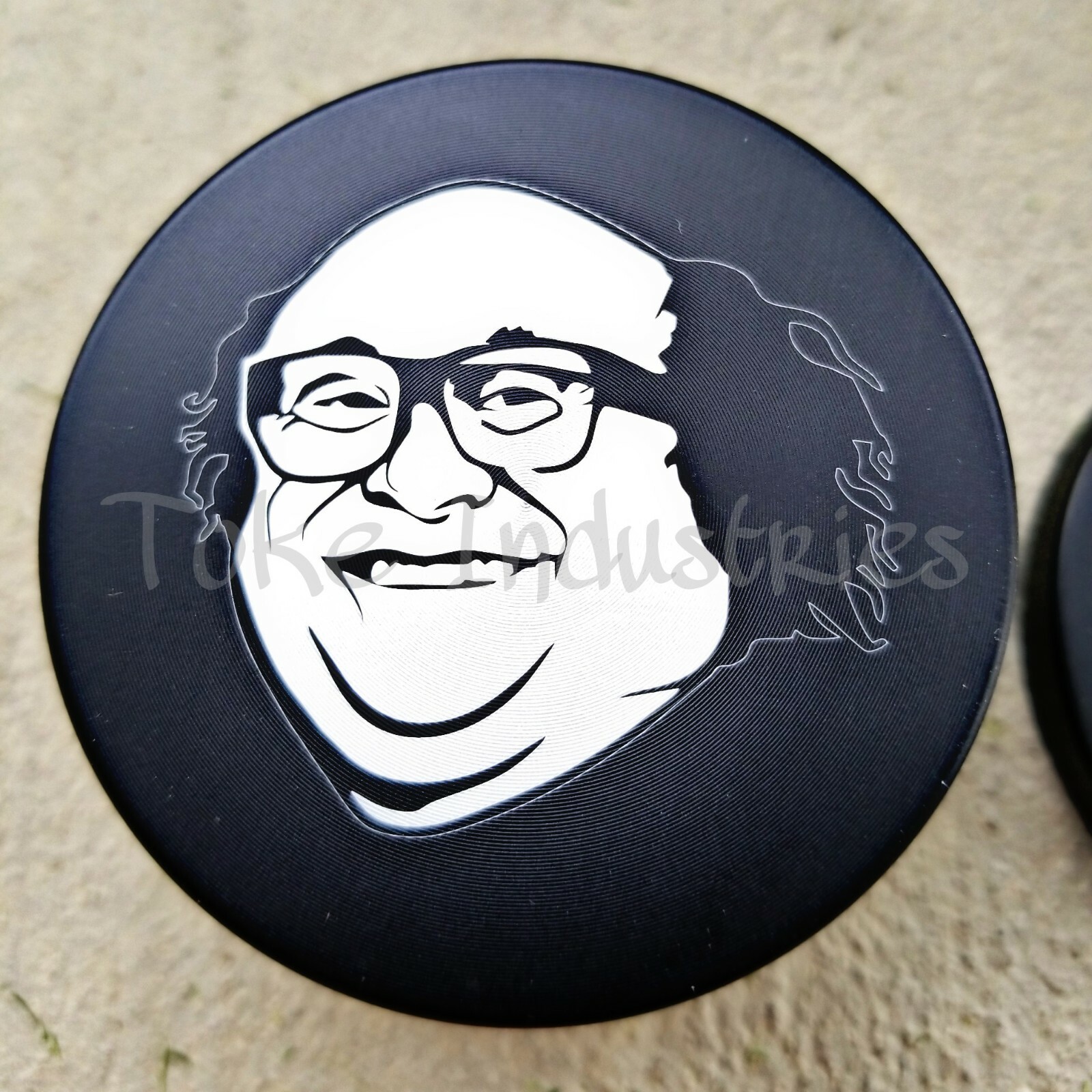 Frank Reynolds Its Always Sunny In Philadelphia Grinder Cooking Herbs Spices 2.5