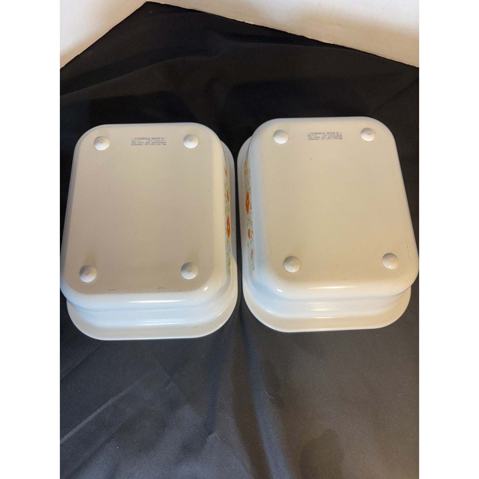 Corning Ware Petite French White Set of 2 A-1 1/2-B Casserole Dishes Floral
