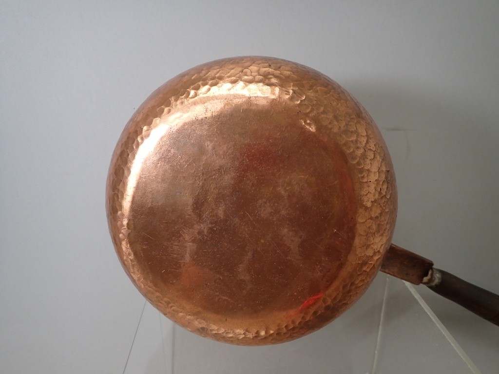 Vintage Hand Hammered Copper Tin Lined Saucepan w/ Wood Handle 6″ x 2.75″