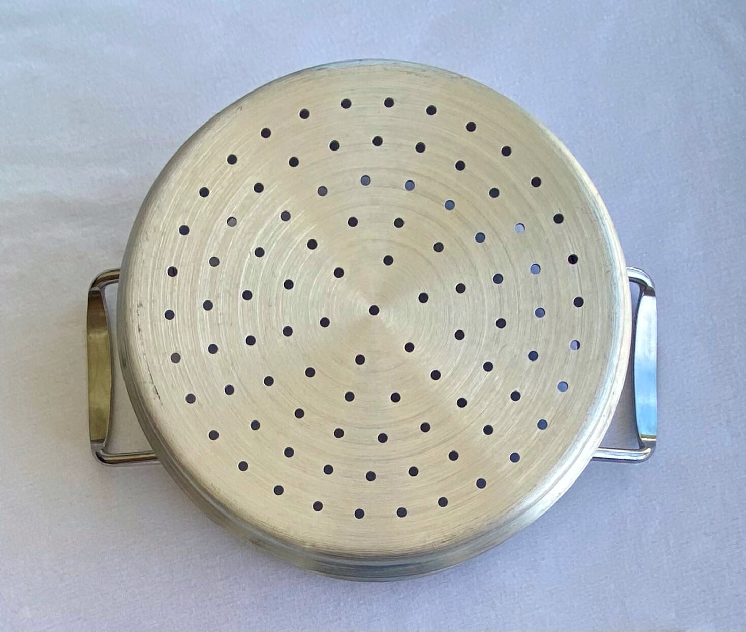 Orgreenic Quality Aluminium Steamer Insert Cookware With Handles 8.5″ Diameter