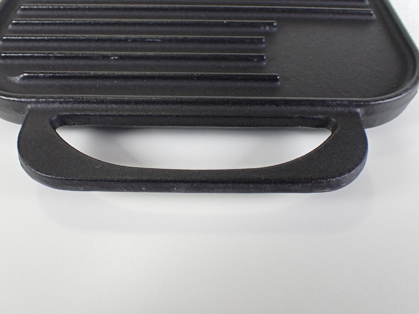 Frigidaire A00649301 Range Griddle For Gas Ranges & Cooktops – Color: Black