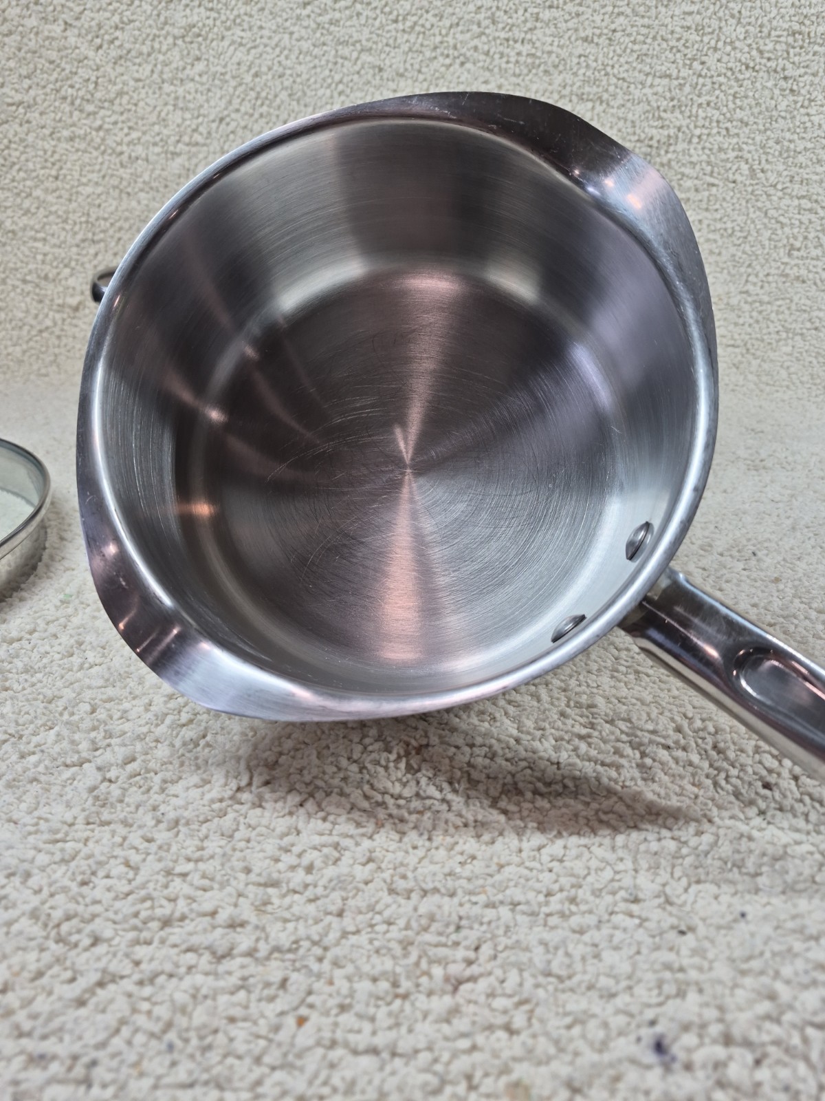 WearEver 4-pc Stainless Cookware Double Spout Strainer Glass Lid