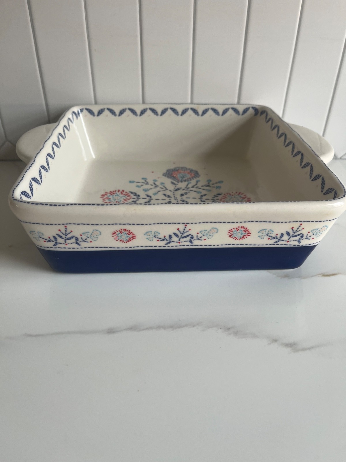 Stoneware Cream Pattern Navy Blue Red Floral Casserole Baking Dish Threshold 8”