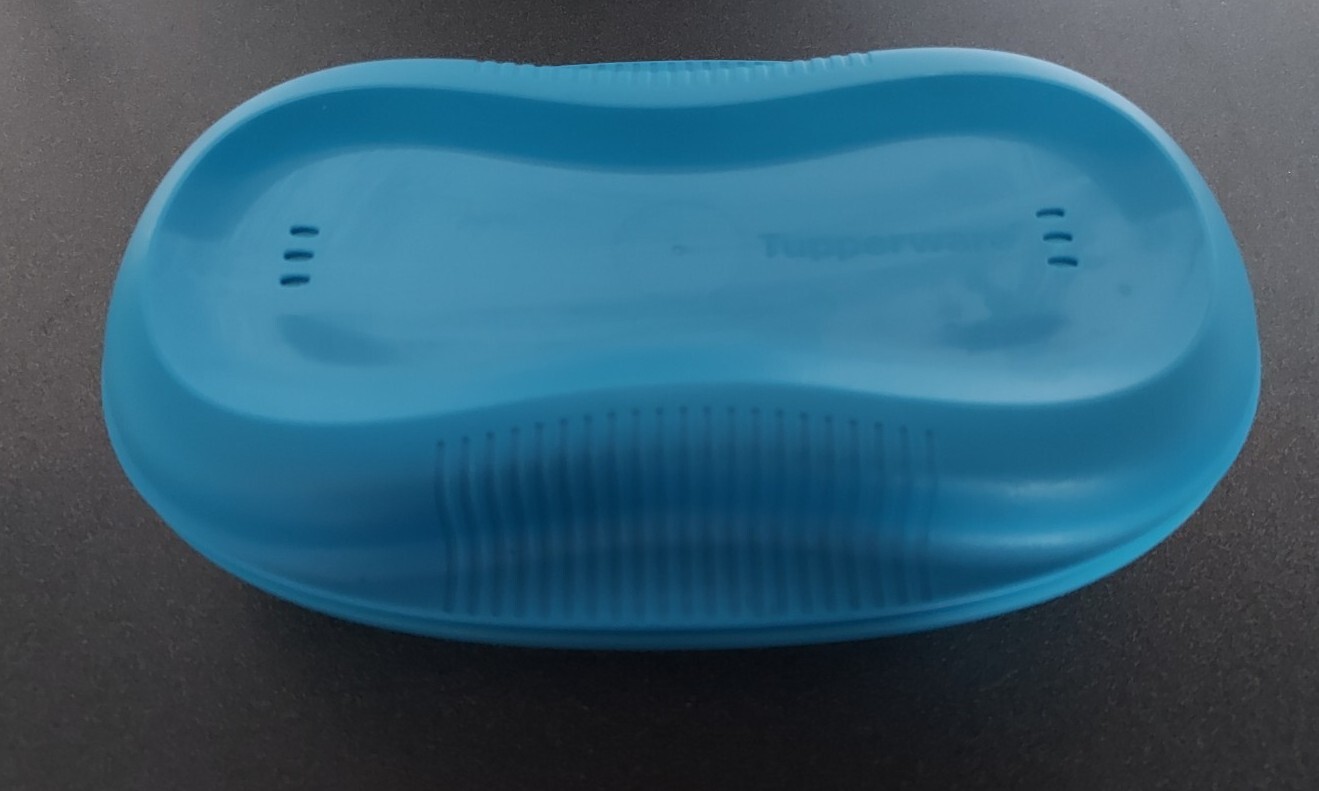 Vintage Blue Tupperware Microwave Omelet Breakfast Maker 430 ml (14.5 oz) #6996A