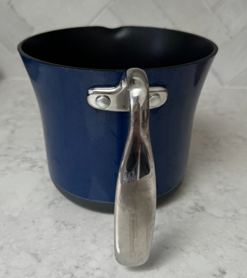 Technique Hard Anodized Nonstick 2 Qt Pitcher Pour Pot – Blue