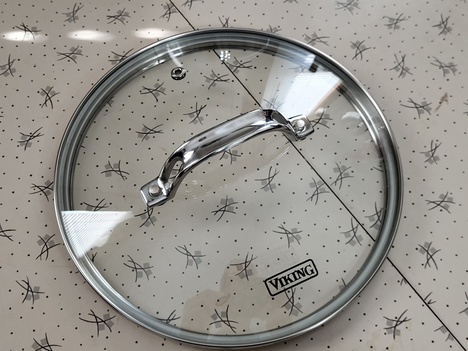 Viking 3-Ply Bonded Stainless Steel Sauce Pan Pot 3QT/2.8L With Vented Lid