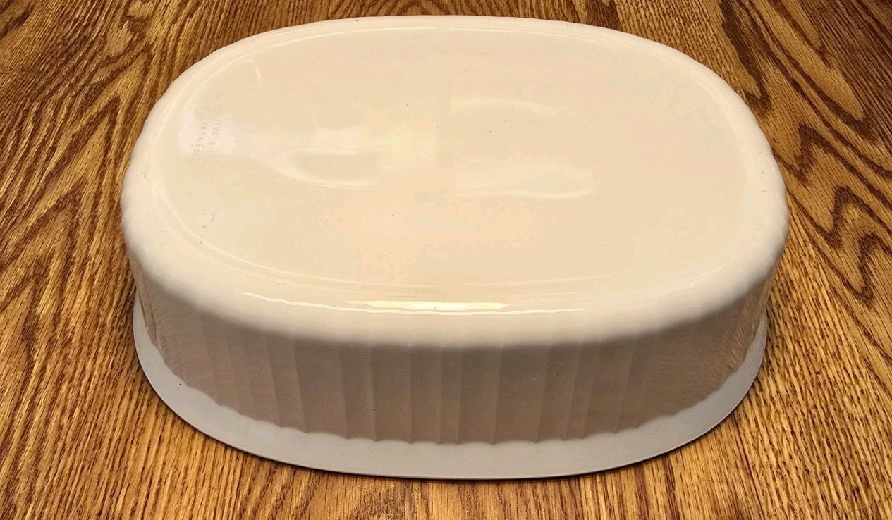 Vtg Corning Ware French White F-2-B Pyroceram Oval Casserole Dish Lid & Cradle