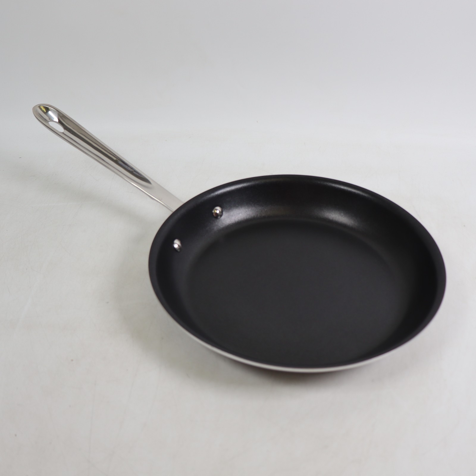 All-Clad D3 9 Inch Stainless Steel Pro Non Stick Frying Pan, 3-Ply Skillet