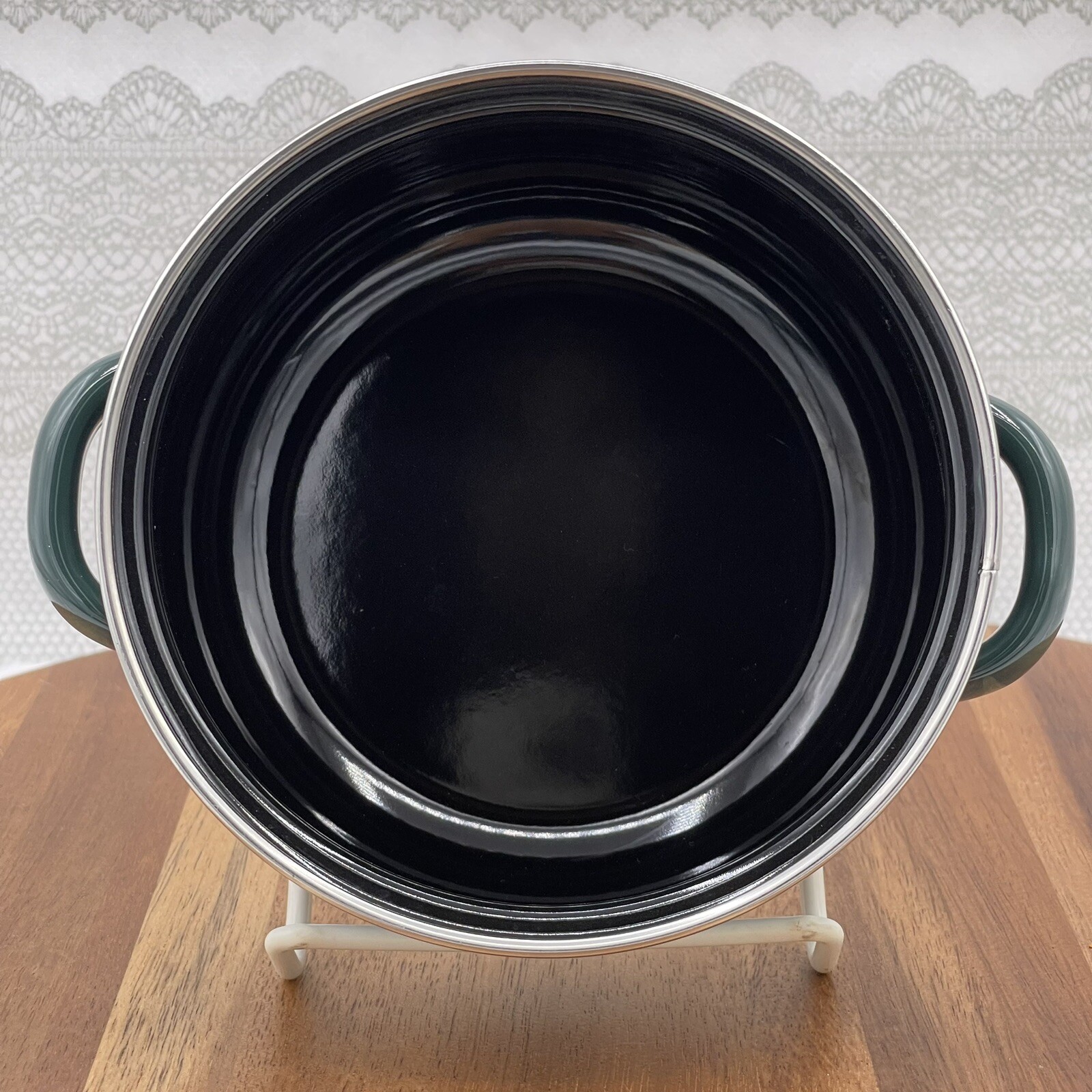 Megaware Green Enamelware Cooking Pot .5 qt w/Lid made in Spain Forest green