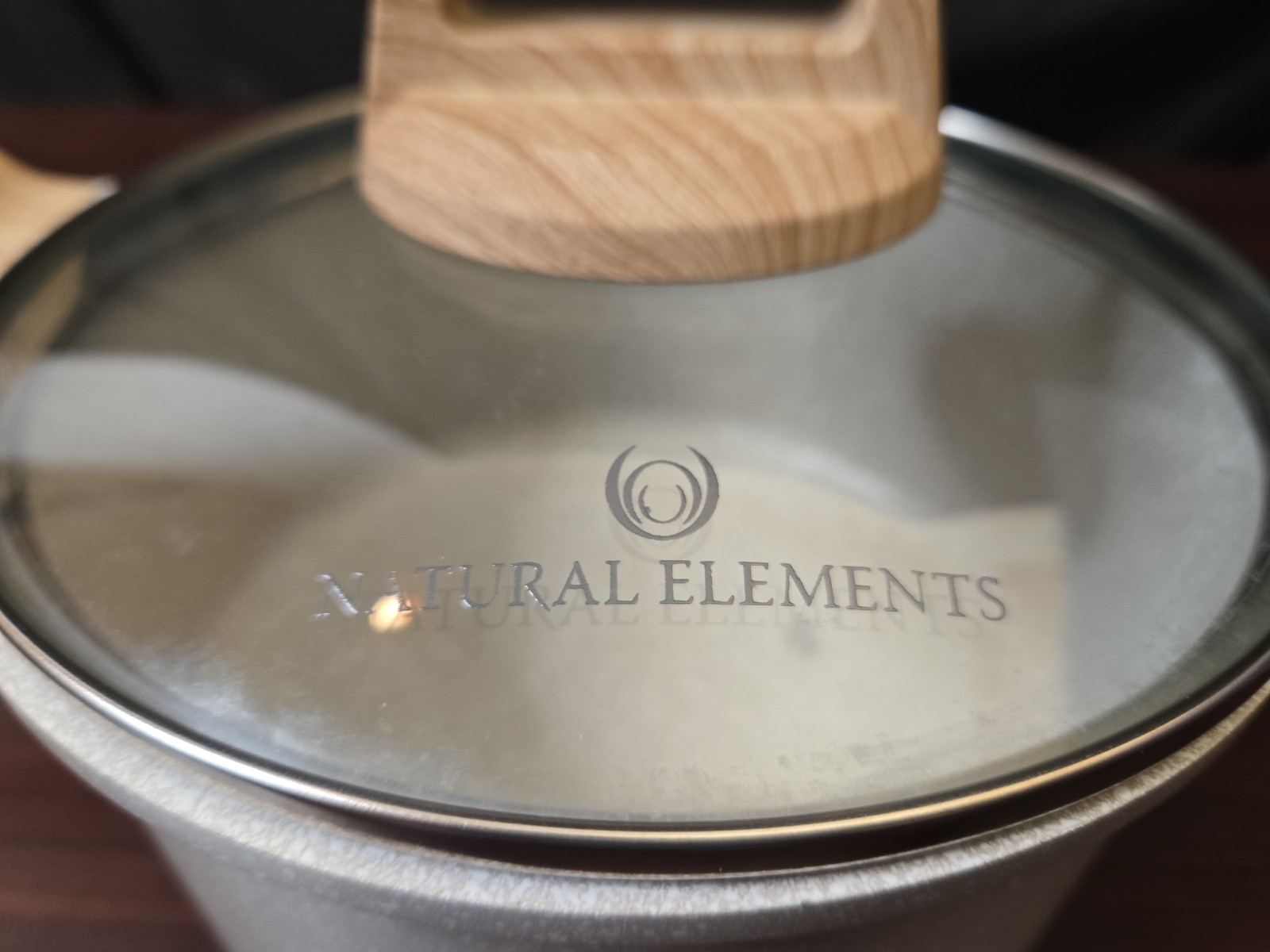 Natural Elements 7″ Saucepan with Glass Lid 1.8 qt Cookware Pan Ivory Preowned