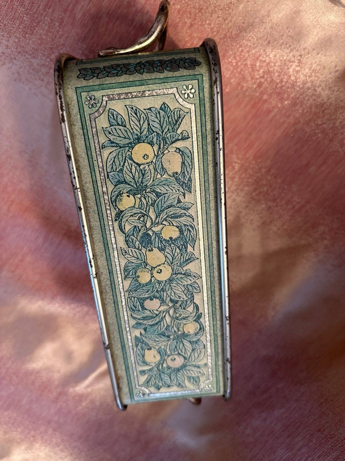 Early Pyrex Loaf Pan w/ Serving Stand