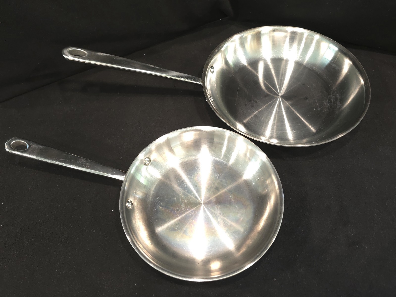 Martha Stewart Professional Series 18/10 Stainless Steel Heavy Duty 10″ & 8″ EUC