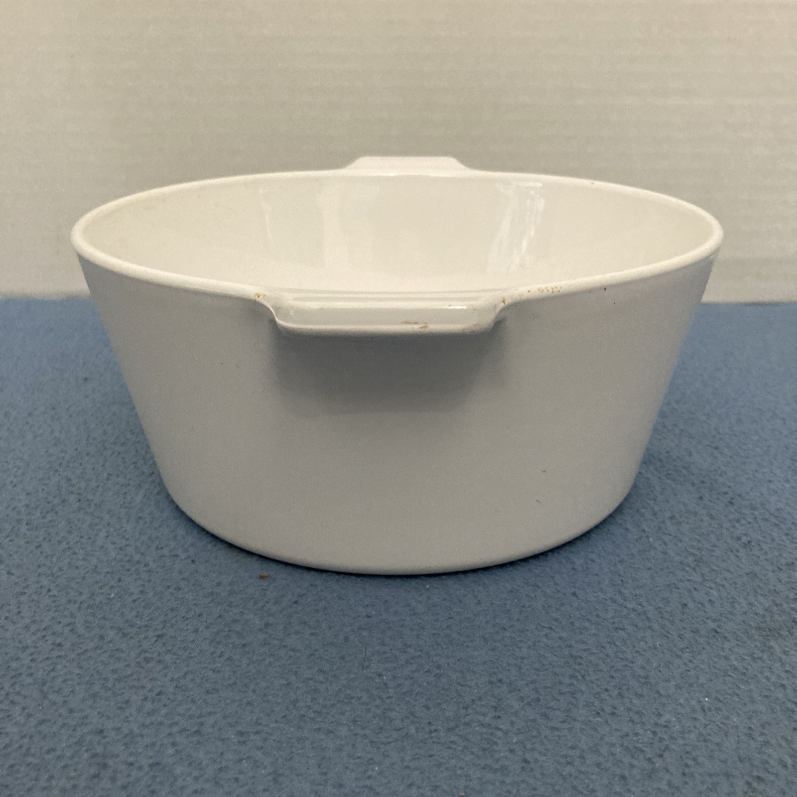 VTG Centura by Corning White 1 3/4 QT Round Saucepan w/Handles- No Lid