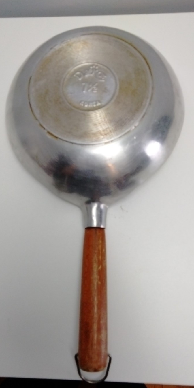 Daekor Korea 7.5-Inch Cast Aluminum Egg Skillet Wok Pan No Lid Vintage