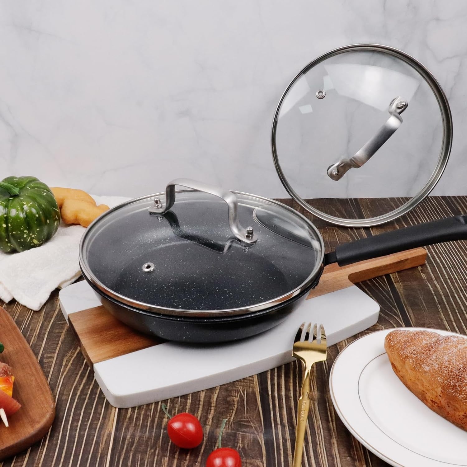 10.25 Inch Glass Lid for Lodge Cast Iron Skillet, 5 Quart Dutch Ovens, Calphalon