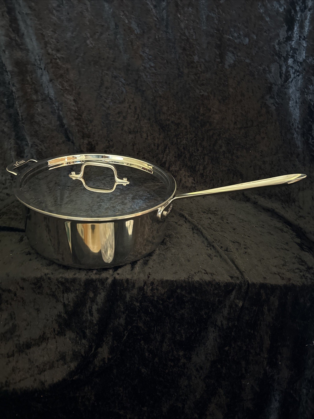 All Clad 6 qt Sauté Pot Pan 11″X 4.5″ W/Lid Stainless Steel USA New Old Stock