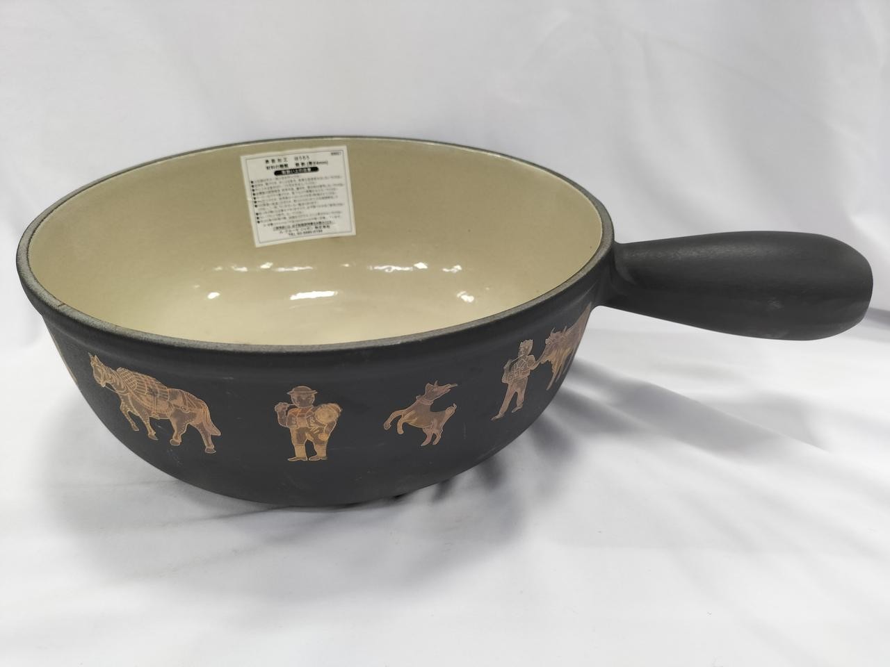 Le Creuset Decal Saucepan 22cm 2.5qt Black Appenzeller Fondue Pot Pan Cast Iron