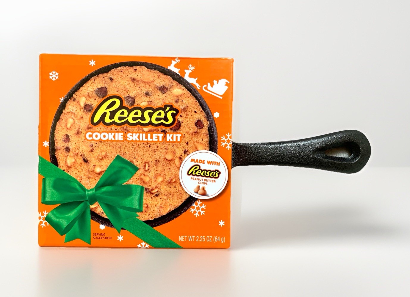 NEW Reese’s Mini Cast Iron Cookie Skillet & Cookie Mix Baking Set Exp: 4/2026