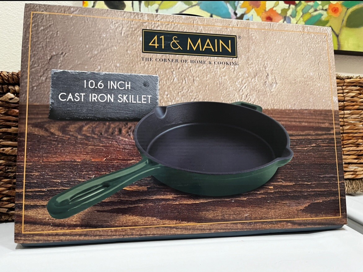 Cast Iron Skillet 10.6 Inch (New In Box)