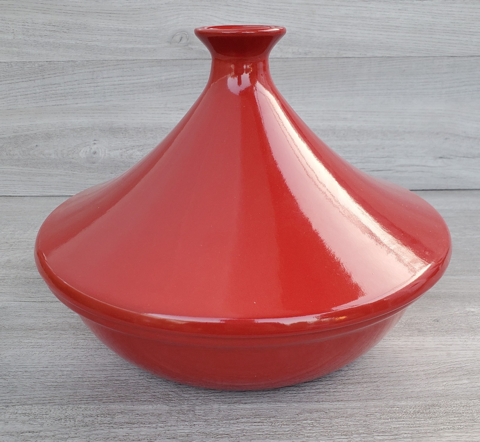 Tagine Burgundy Emile Henry Made in France Flame Ceramic, 26 cm 3.7 qt