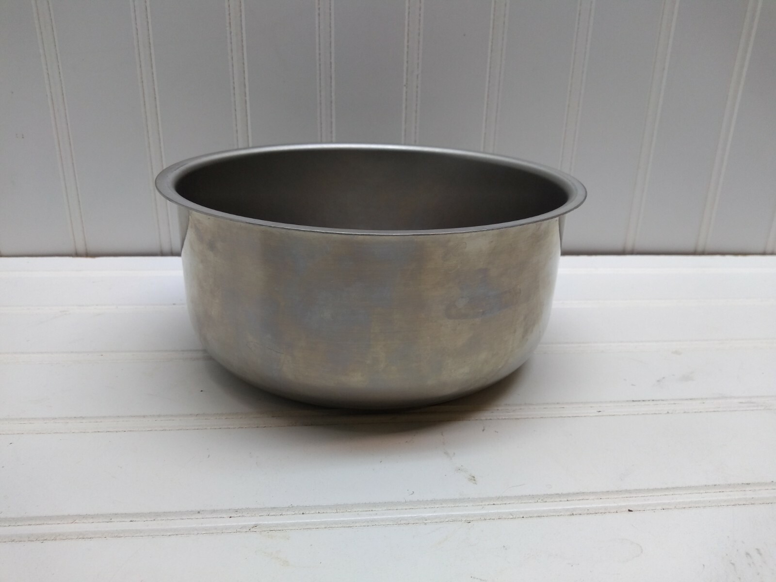 Vollrath 2 Qt Surgical Stainless Steel Bowl Mixing Server Food Dish Silver 87414