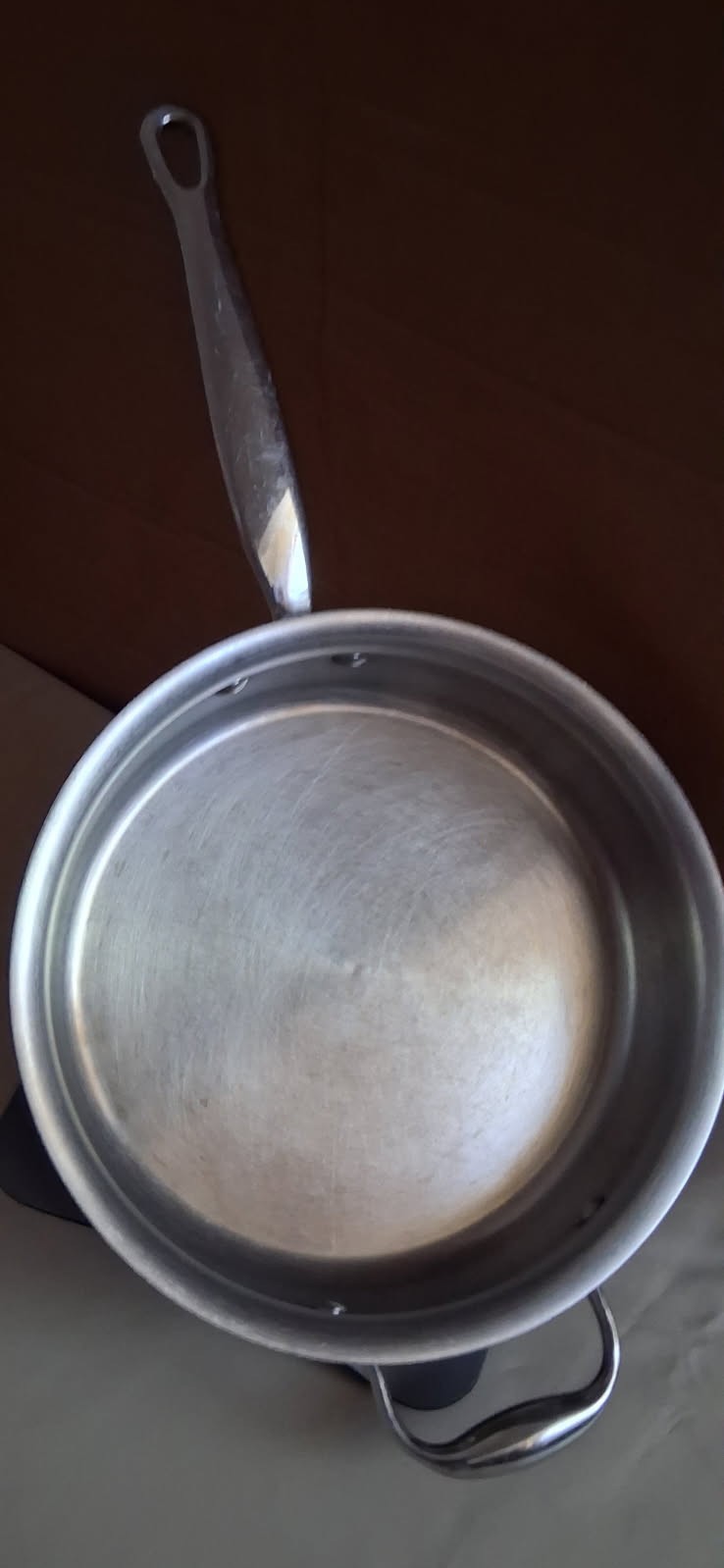 Kirkland Signature Pro Quality Stainless Steel Saute Pan Copper Core 3.5Qt W/Lid