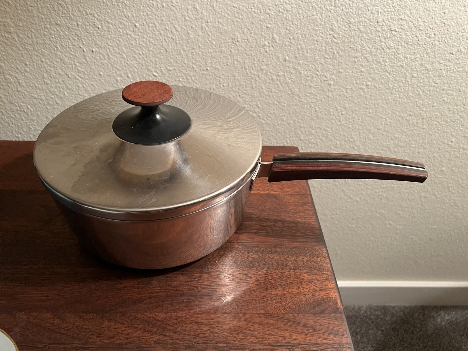 MCM Gourmet by Vollrath 8.5” Stainless 2-3qt Pan w/ lid WOOD KNOB &HANDLE EUC UB