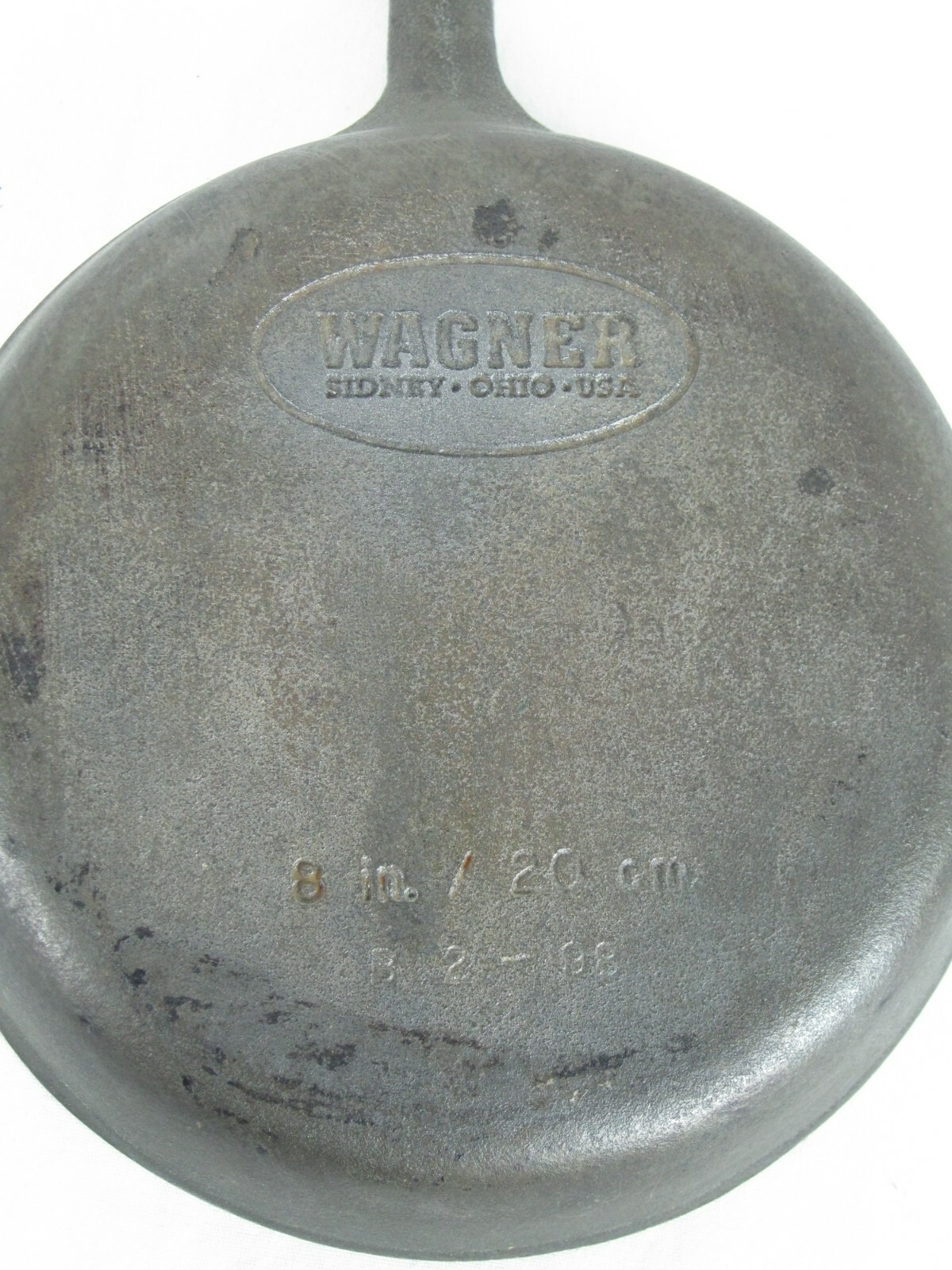 Vintage Wagner Ware 8″ /20 cm.Inch Cast Iron Skillet Made in USA B 2-98